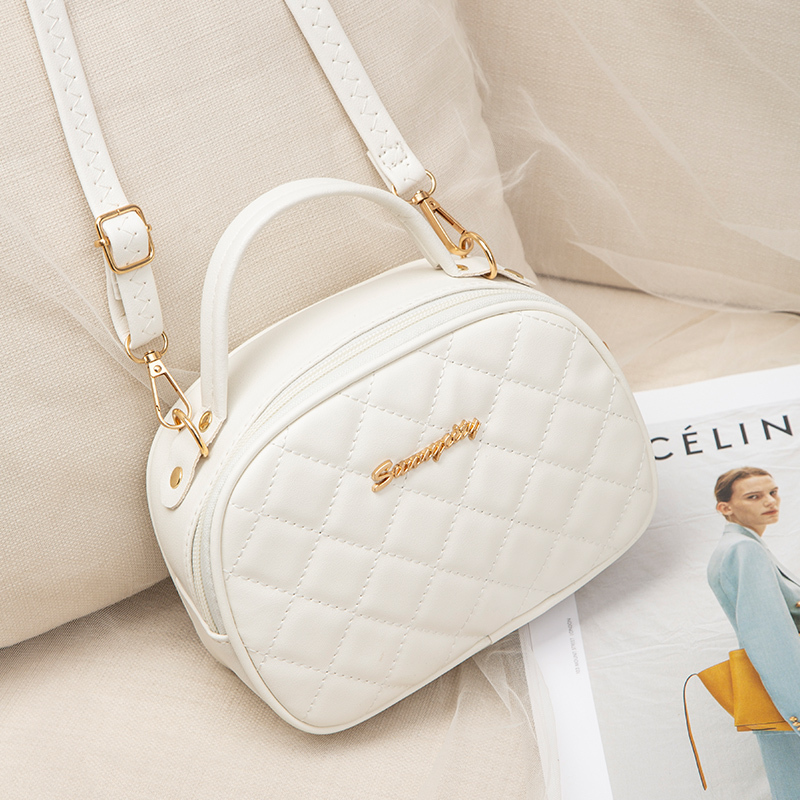 Women's Bag 2026 Spring and Summer New Style Quilted Small Bag Women's Mini Mobile Phone Bag Korean Style Versatile One-Shoulder Cross-Body Small Square Bag