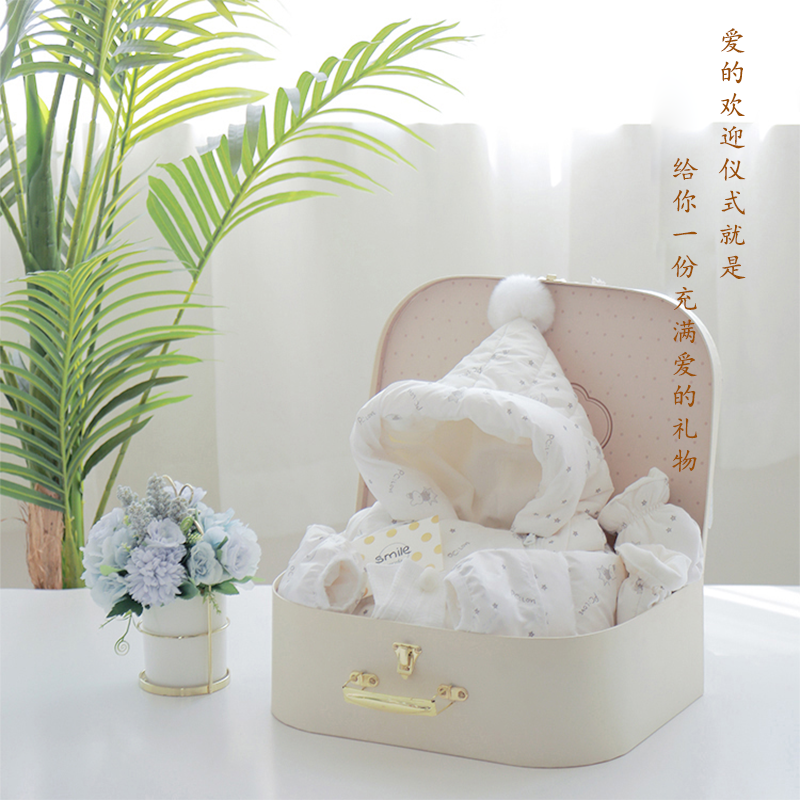 Baby down jumpsuit baby winter light and warm down jacket foreign duck down jacket jacket gift box set