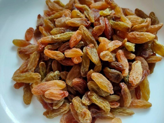 Special Class Green Rose Green Princess Grape A Great Fragrant sweet and shaded house to dry in the light of the Xinjiang raisins