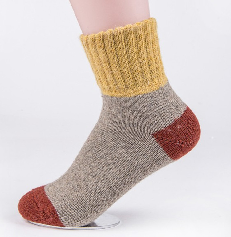 5 đôi vớ mùa thu và mùa đông của phụ nữ cotton dày màu ấm phù hợp với vớ len thỏ trong hộp quà tặng dành cho nữ hộp vớ đẹp