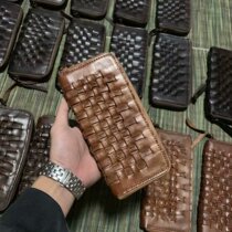 Love unexplained Japanese single-head layer of cow leather delicately woven in tannins men and women with long wallet hands and purse