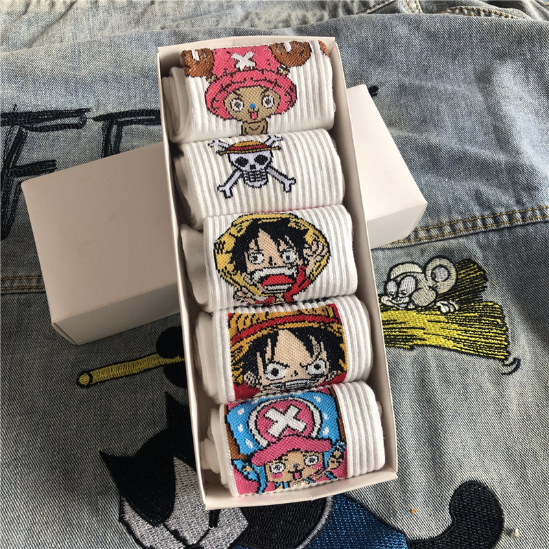  5-Pair Pack of Mid-Calf Socks for Women, Trendy Couple Socks, Versatile, Unique Anime Cartoon Luffy Hat Pirate Socks for Men