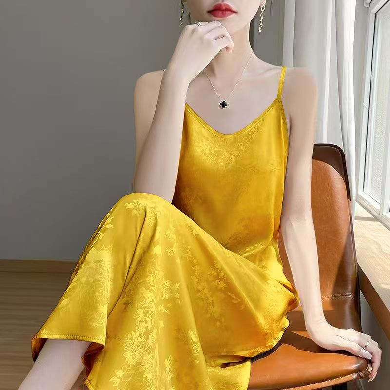 Summer New French-Style Spaghetti Strap Midi Dress, Faux Satin Jacquard Versatile Slimming Tank Dress for Women Summer New French-Style Spaghetti Strap Midi Dress, Faux Satin Jacquard Versatile Slimming Tank Dress for Women