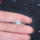 Основное кольцо Liu Shishi Living Ring (с большим бриллиантом)