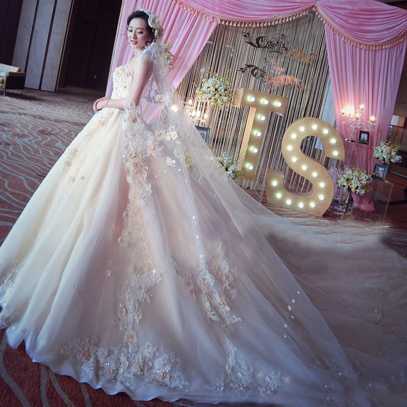 Bandeau main wedding dress 2021 new princess bride cover pregnant belly long tail pregnant women light flowers out of the yarn