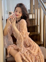 梦痕 Сказочная юбка Light Luxury Gentle Wind Women Womens Women Знаменитости знаменитости французское маленькое летнее платье