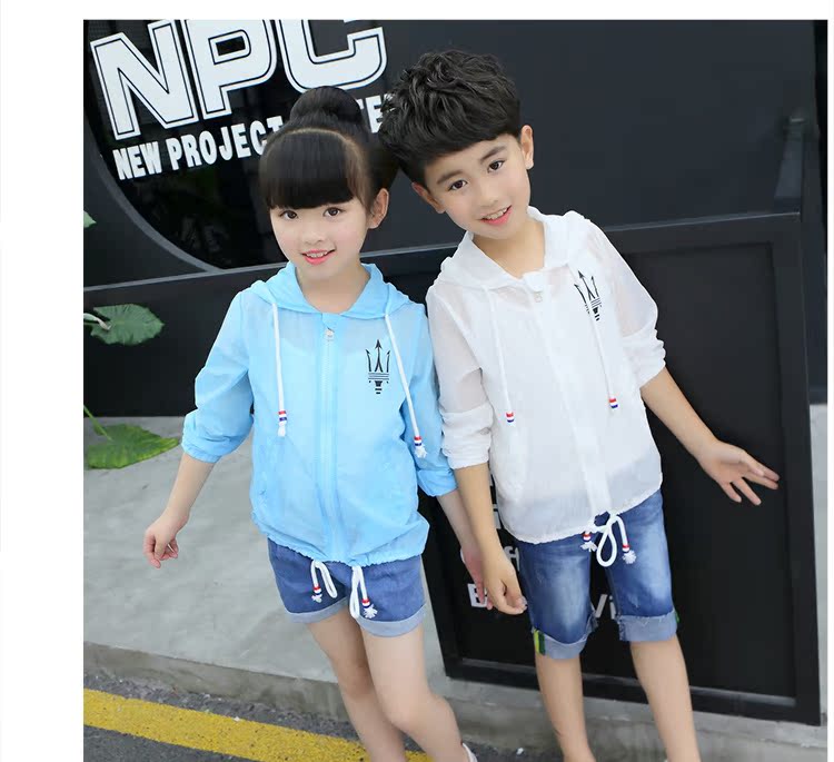 Quần áo trẻ em cậu bé chống nắng quần áo trẻ em lớn điều hòa không khí áo sơ mi ánh sáng cha mẹ và con áo khoác da quần áo trẻ em ngoài trời CN bảo vệ quần áo mùa hè quần áo bé trai