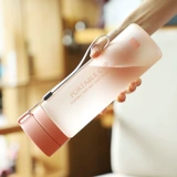 2022 Новый водяной чашки девочек -фруктов прозрачные переносные мальчики с высоким уровнем