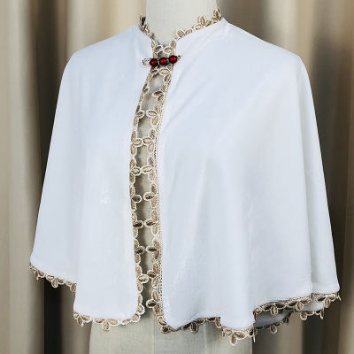 A Chinese-style shawl Hepburn style evening dress paired with a versatile short coat, cape, waistcoat and cape keeps women warm in autumn and spring