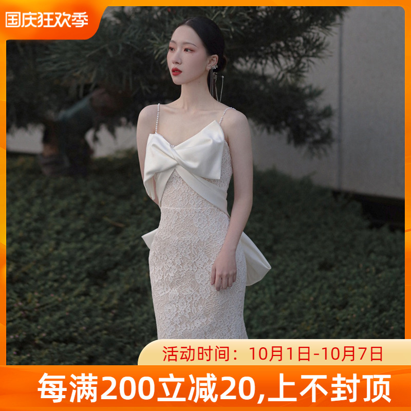 Sling light wedding dress fishtail waist sexy backless bride trailing out gauze French retro senior lace dress