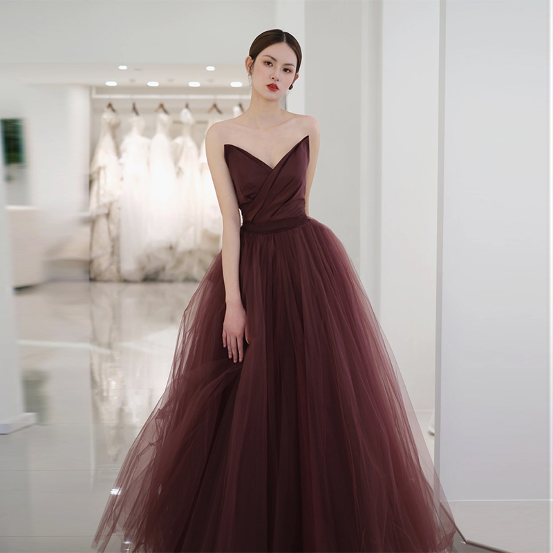 High-end banquet evening dress female wedding engagement super fairy dream wine red gauze skirt temperament tube top bride toast dress