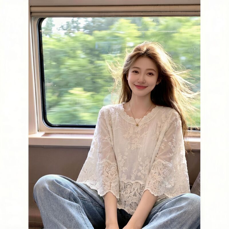 Gentle Style Round Neck Embroidered Lace See-Through Bell Sleeve Top for Women, Summer Plus Size, Elastic, Tummy-Covering, Fashionable Gentle Style Round Neck Embroidered Lace See-Through Bell Sleeve Top for Women, Summer Plus Size, Elastic, Tummy-Covering, Fashionable