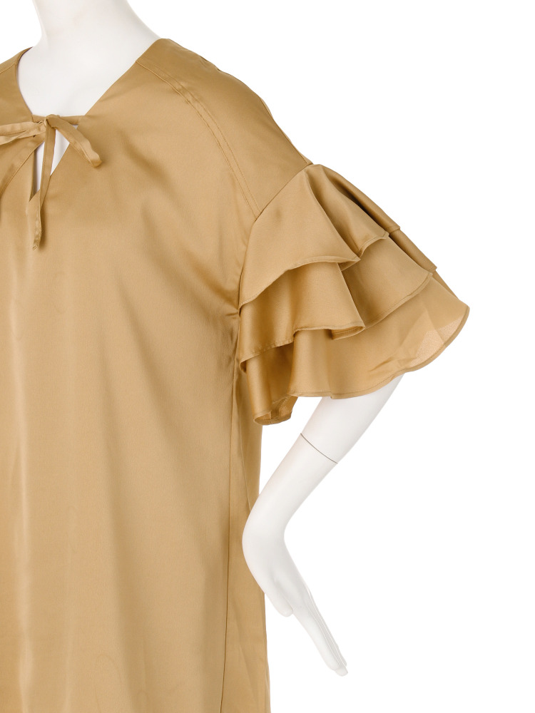 17 mùa thu và mùa đông gốc Tháng Mười sản phẩm mới EM0DA tầng xù trumpet tay áo với bướm silk satin dress váy nhung đẹp