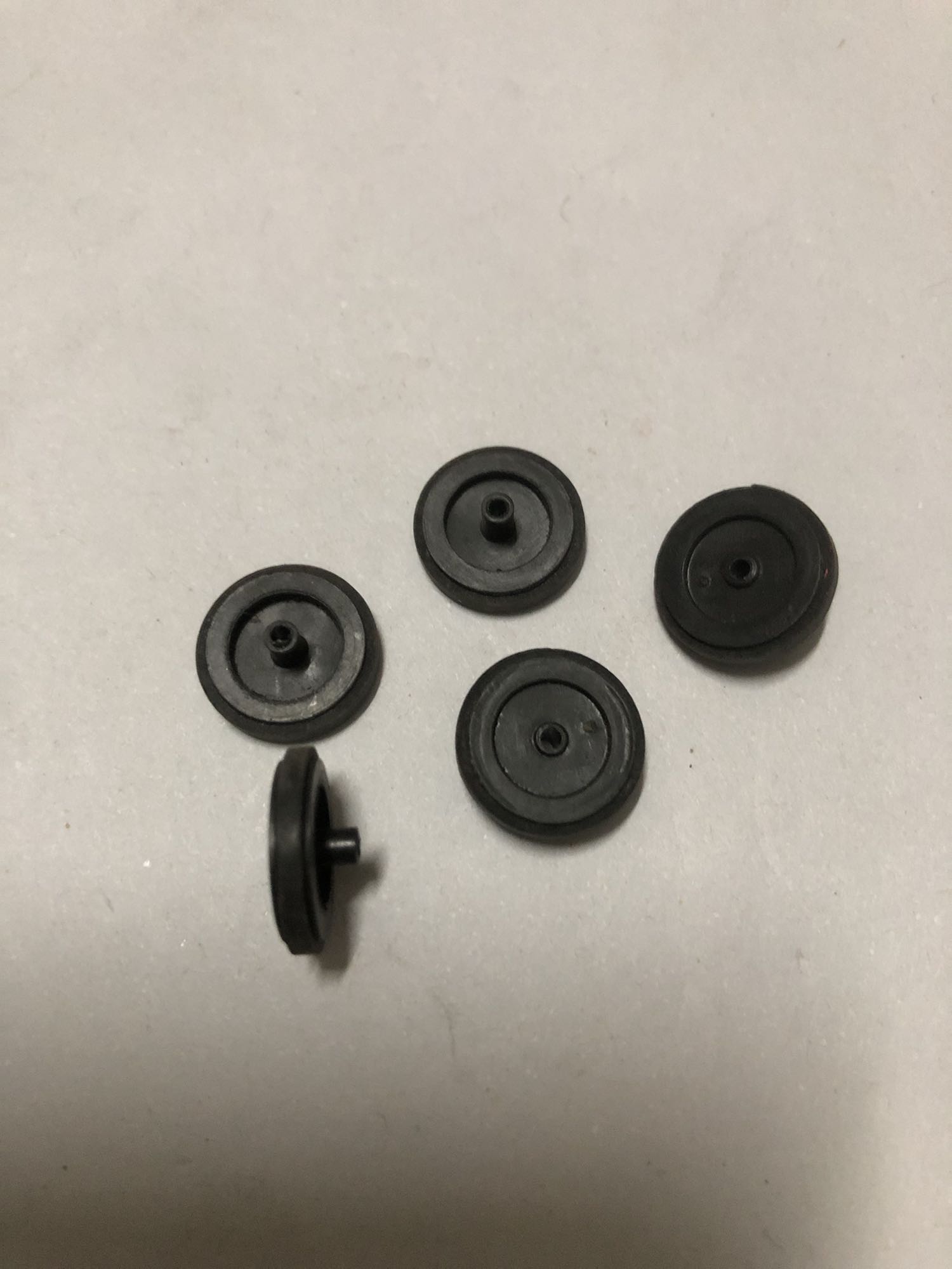 The Recorder's cassette mechanism accessories rely on the wheel brand new