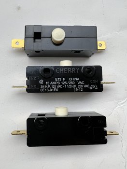 Cherry Cherry Micro Switch E13 2-Pin Normally Open, Press to Turn On, 15A250Vac, Brand New