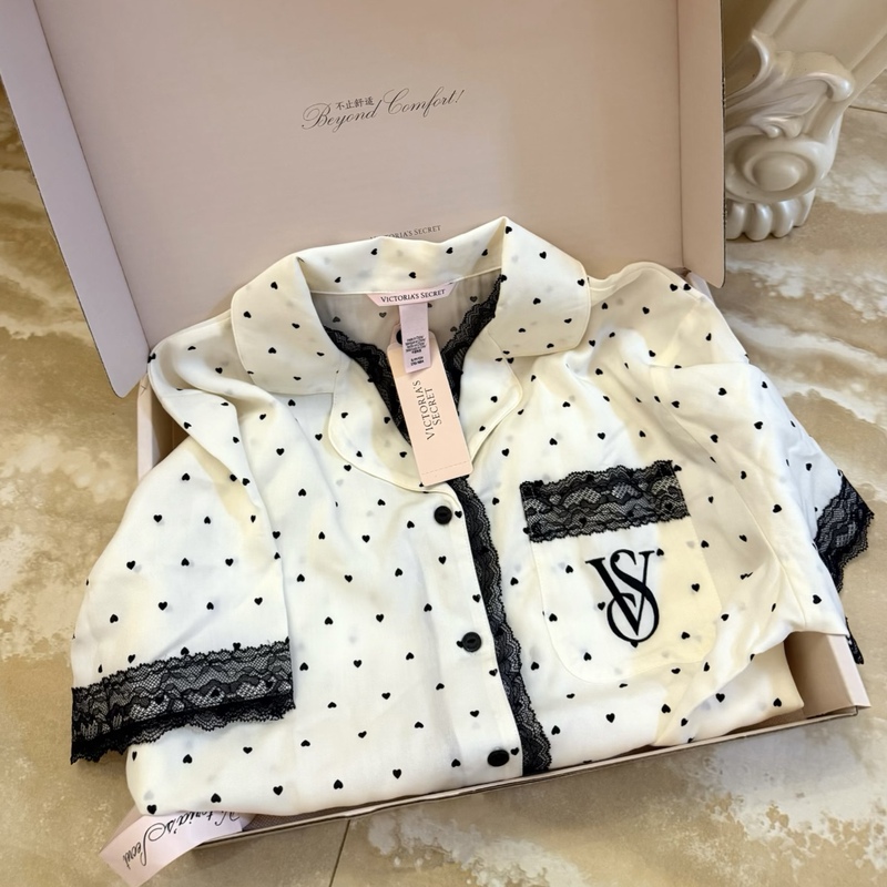 Victoria's Secret 2026 New Summer Short-Sleeved Tencel Cotton Comfortable and Soft Pajamas Set Home Wear Victoria's Secret 2026 New Summer Short-Sleeved Tencel Cotton Comfortable and Soft Pajamas Set Home Wear