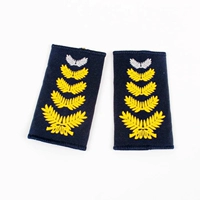 Четыре желтых штампа плеча