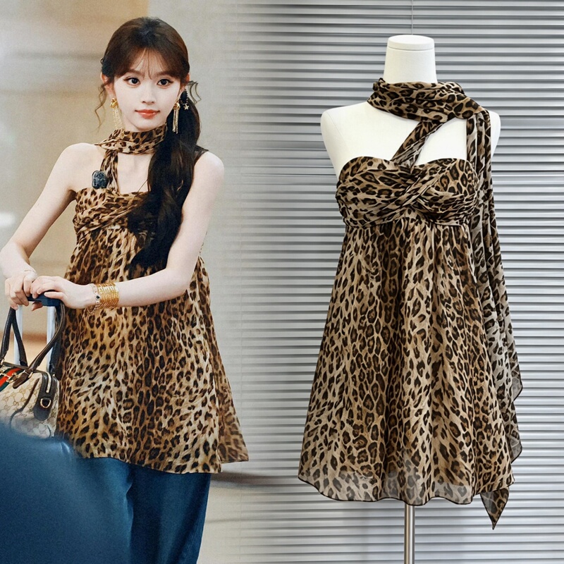 Tian Xivi's Same Style American Retro Spicy Girl Leopard Print Ribbon Strapless Chiffon Dress Slimming Sexy Top for Women Summer Tian Xivi's Same Style American Retro Spicy Girl Leopard Print Ribbon Strapless Chiffon Dress Slimming Sexy Top for Women Summer
