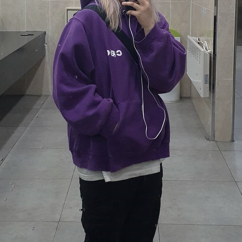 Autumn and winter Korean tide brand niche design sense retro cec hooded loose oversize sweater female ins student bf