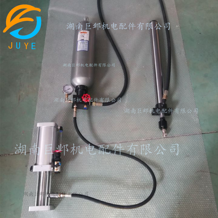 The accumulator type nitrogen balance cylinder machining center machine weight nitrogen balance system balance cylinder