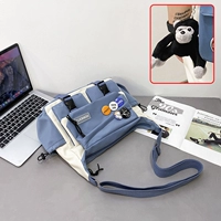 Комбинация синего и белого цвета + набор значков из 5 человек + подвеска орангутана