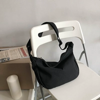 Черная подвеска