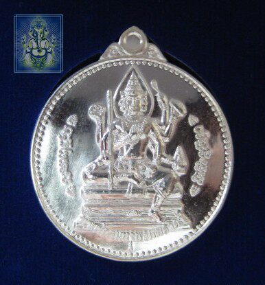 The Wadang Buddhist Temple Buddha calendar 2555 is surrounded by Buddha pure silver