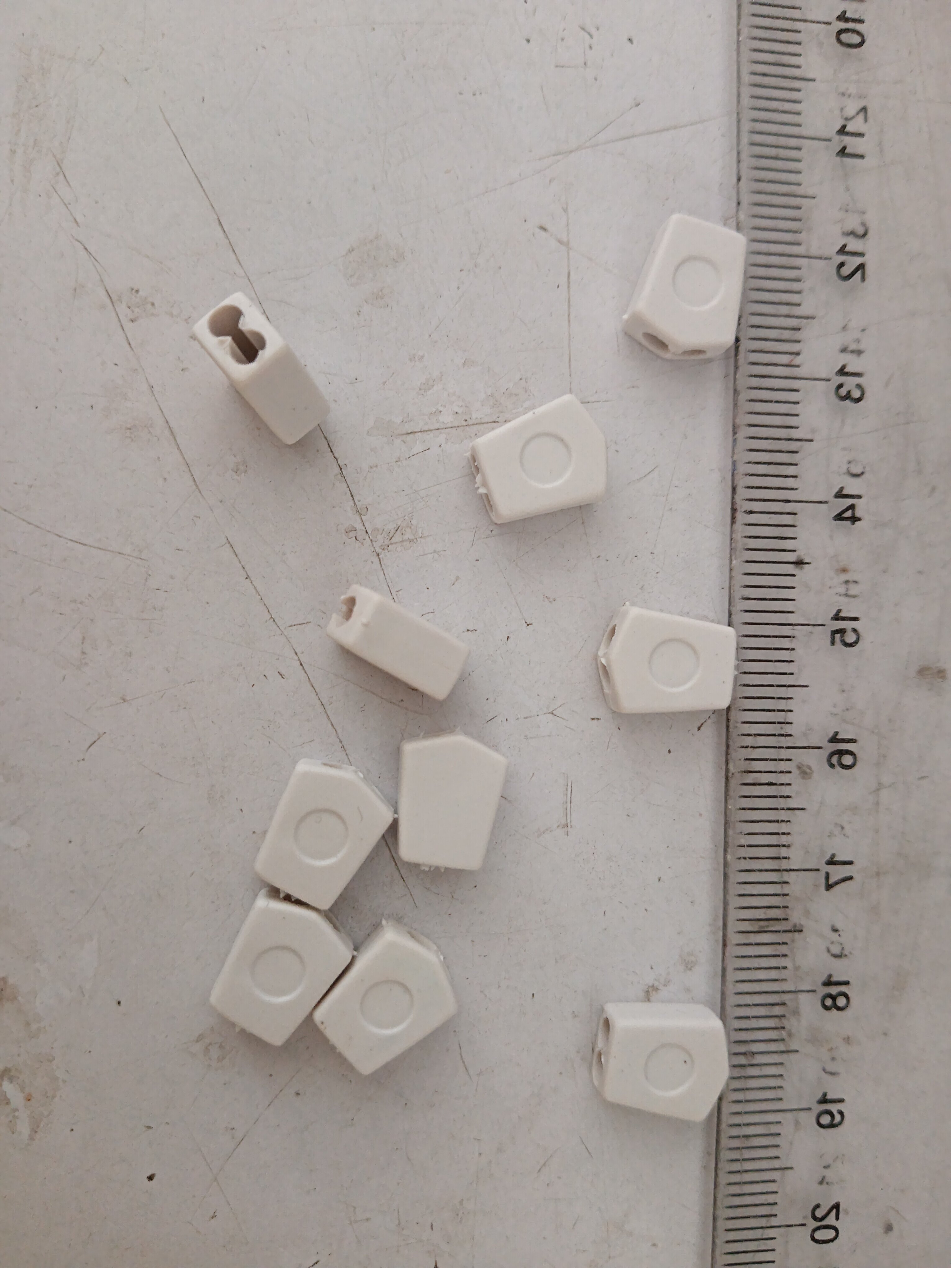 线卡束线器 PVC2.5mm内径 双并线  单个 血氧双并线分线器