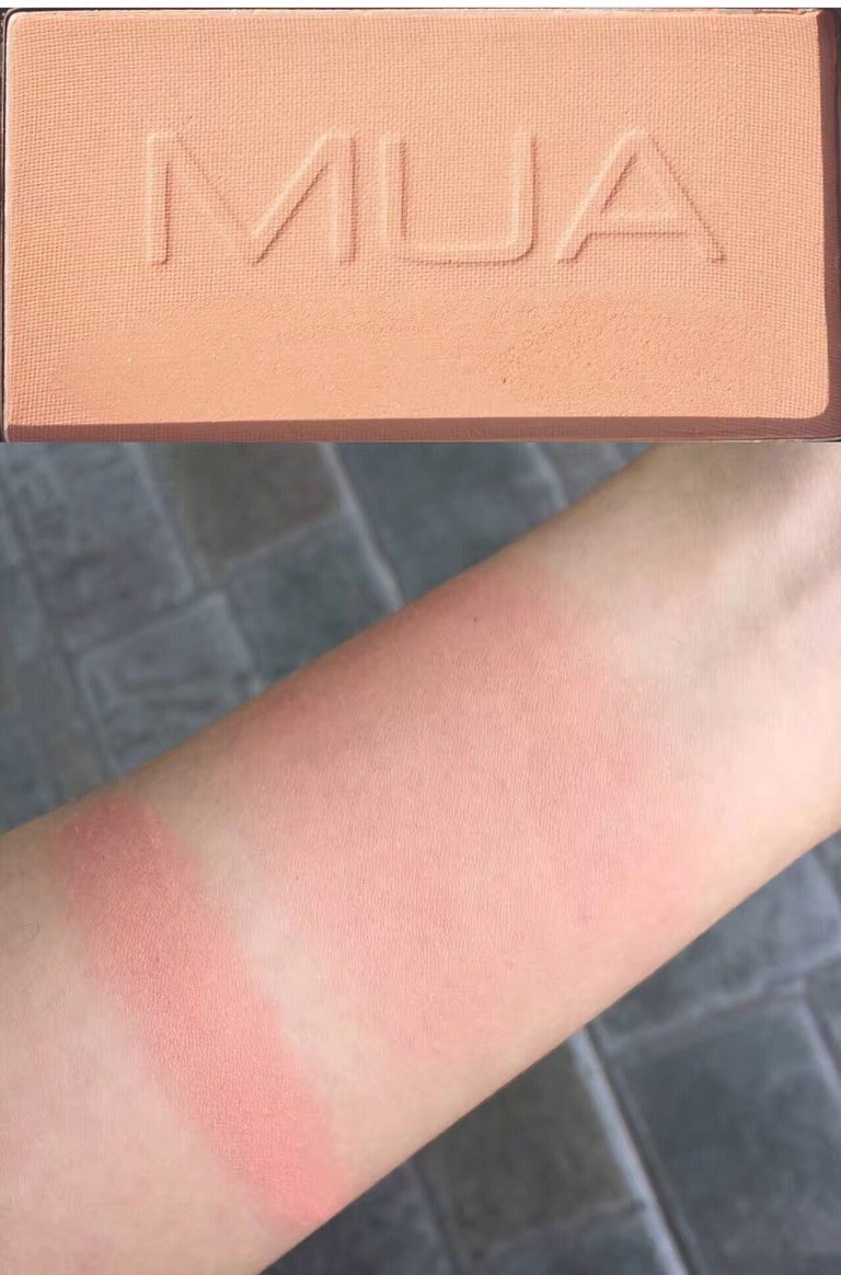 Sản phẩm phấn má đơn sắc MUA của Anh Blush flash mờ giữ ẩm tinh tế kéo dài dễ dàng màu sắc trang điểm món ăn kem - Blush / Cochineal phấn hồng