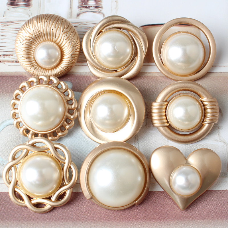 High-end metal pearls buttons Wind Clothing Cashmere Fur Coats Sweater Jacket Sweater 100 Hitch Clothes Woman Big