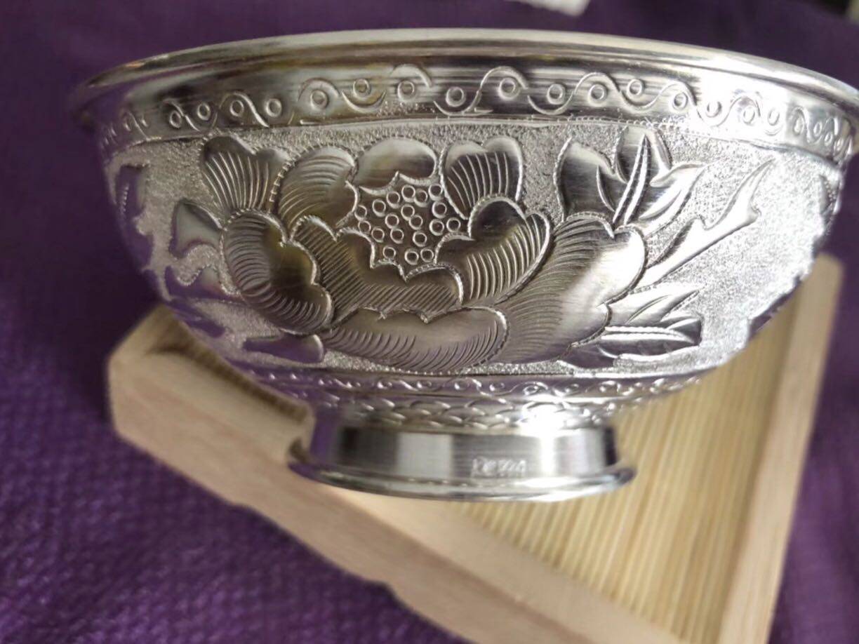 苗族銀莊純銀九龍保健杯貴金屬材質銀白色直身保溫杯送禮佳品