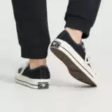 Конверсы подходит для мужчин и женщин, классические низкие универсальные спортивные тканевые туфли