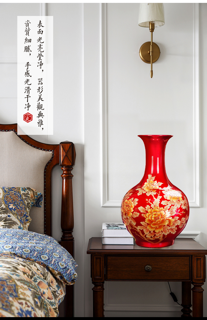 Jingdezhen ceramics Chinese flower arranging pomegranate red vase is placed the new Chinese style household living room decoration process