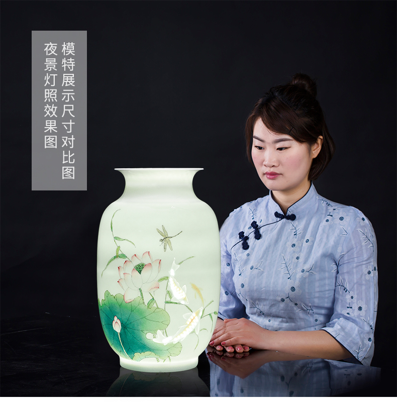 The Master of jingdezhen ceramics from thin foetus vase hand - made years wining the new Chinese style home sitting room adornment is placed