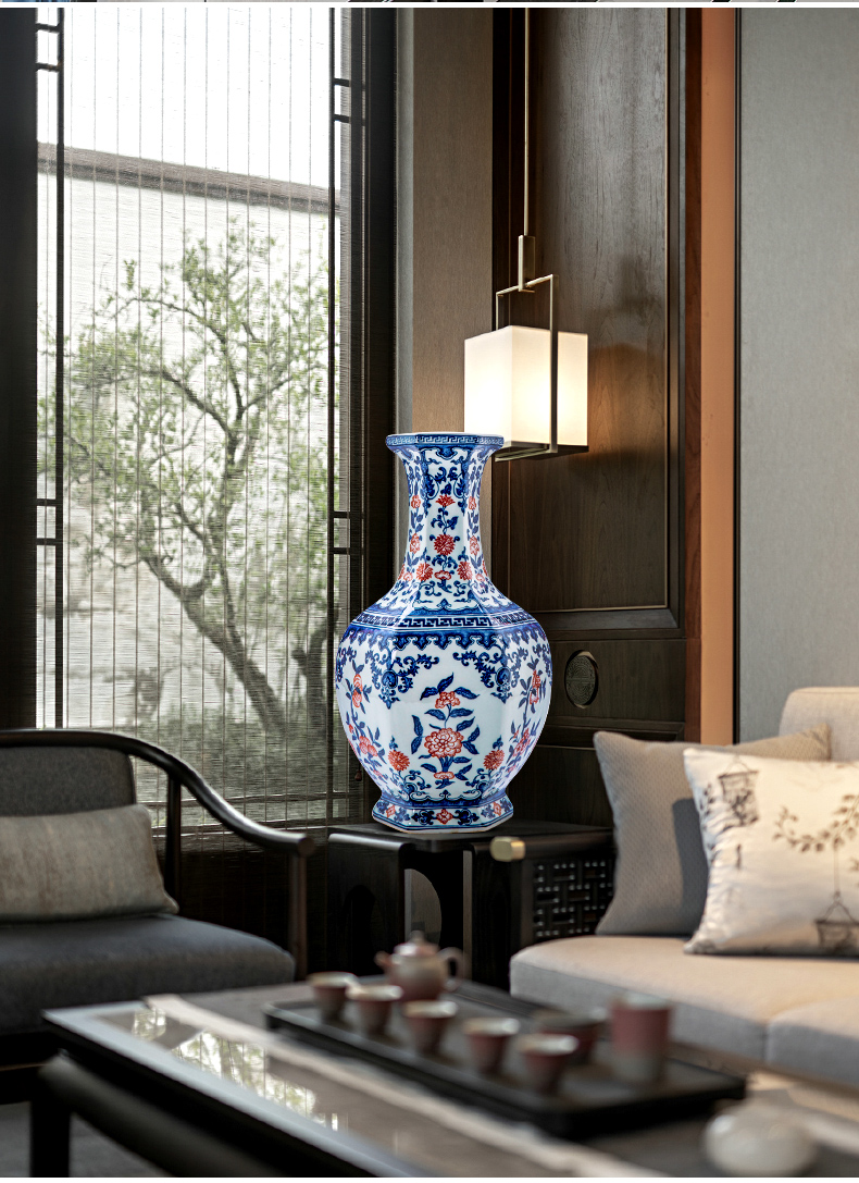 Jingdezhen ceramic vase furnishing articles Chinese antique blue and white porcelain flower arrangement sitting room rich ancient frame porcelain decoration process