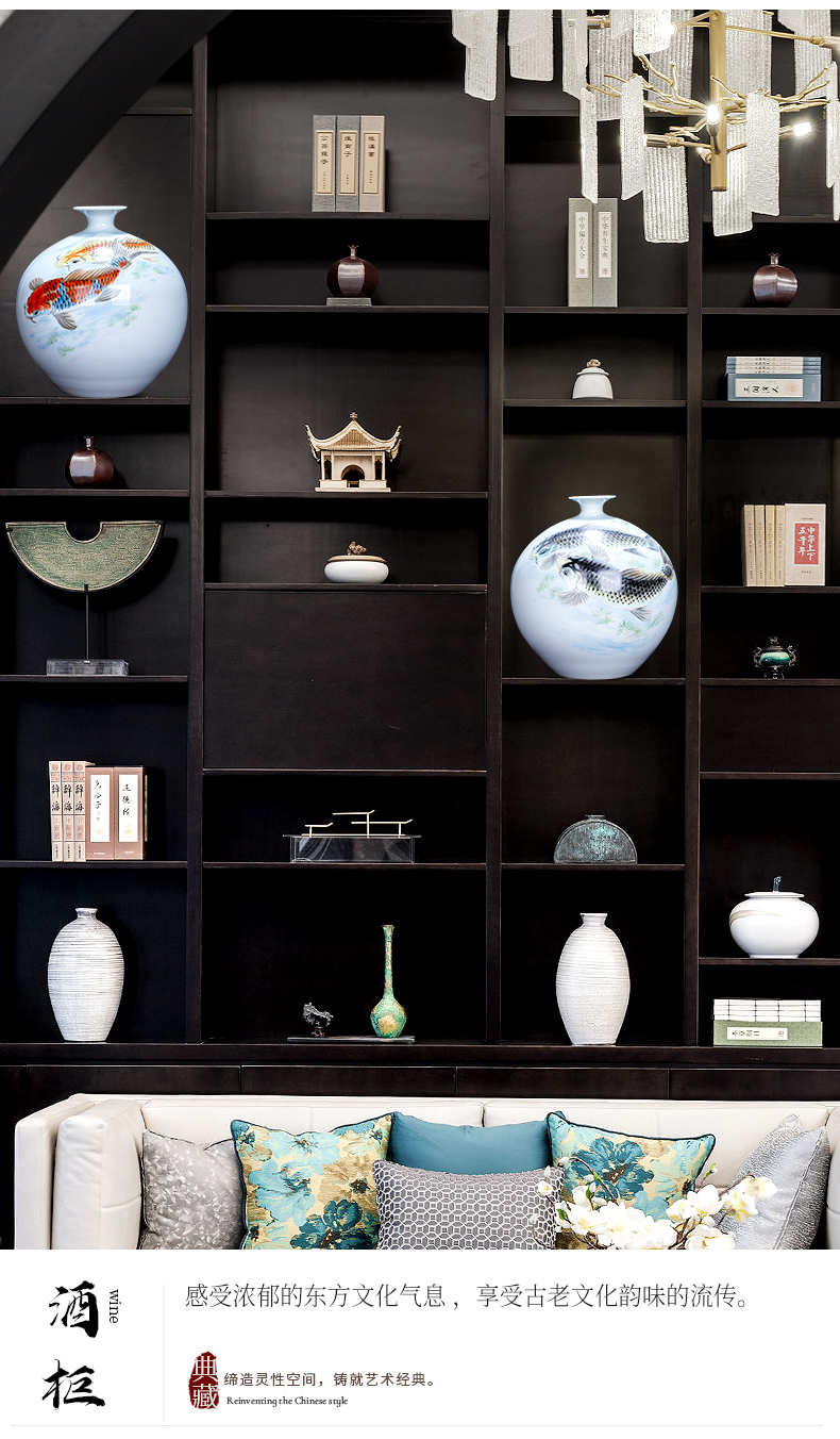 Jingdezhen ceramics famous hand - made vases furnishing articles of Chinese style living room rich ancient frame decorative arts and crafts for more than year after year