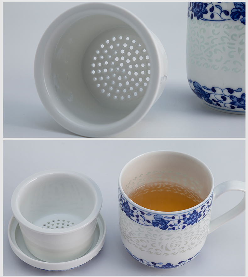 Jingdezhen ceramic tea cups and tea set to restore ancient ways household separation with cover the tea cups office of blue and white porcelain cup