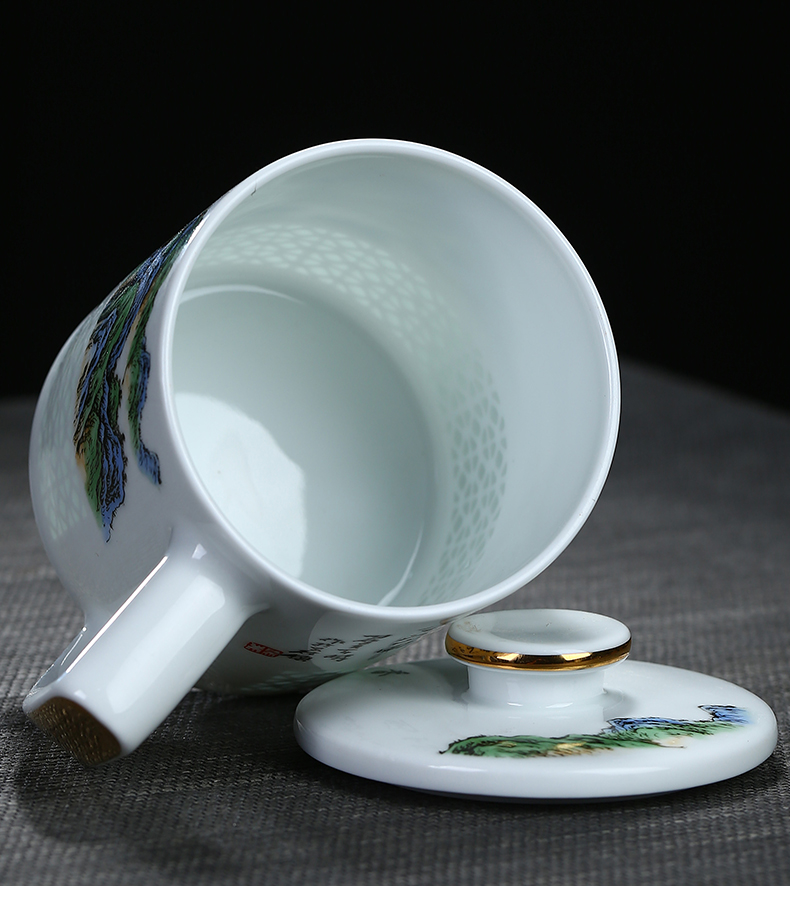Jingdezhen ceramics and exquisite tea cup with cover household water cup high - capacity office cup famous tea separation