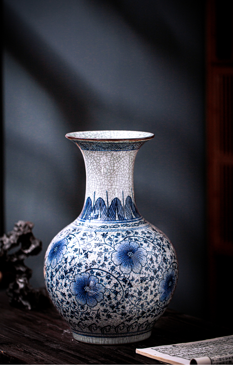 Jingdezhen ceramic vase furnishing articles retro crack in large Chinese blue and white porcelain glaze flower arranging rich ancient frame sitting room adornment