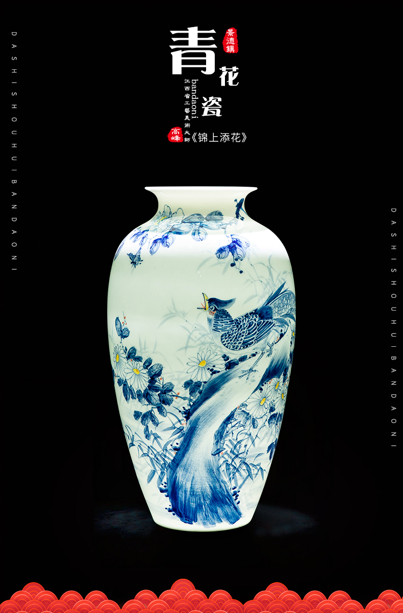 Jingdezhen blue and white porcelain vases, famous master hand - made ceramics new Chinese style home sitting room adornment is placed