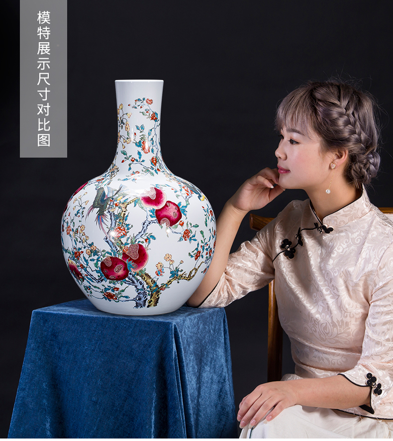 Jingdezhen chinaware paint antique vase furnishing articles of Chinese style classical decoration decoration rich ancient frame large living room