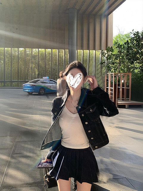 Popw LAOSHU 2025 Summer New Basic Everyday Versatile Slimming Short V-Neck T-Shirt Base Shirt Top