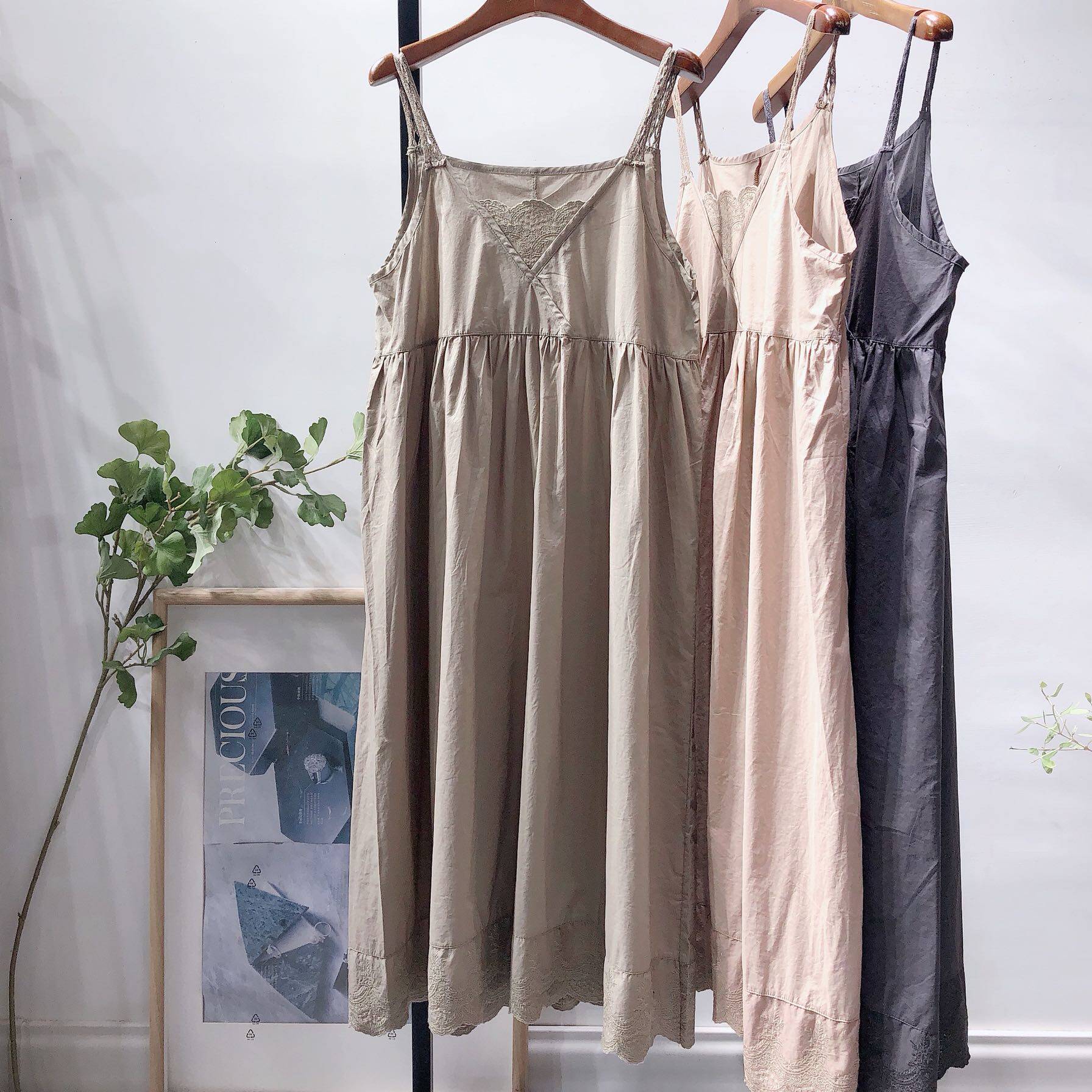 2023 Spring dress new bottom hanging skirt loose and large lace lace embroidered flower cotton cotton dress woman