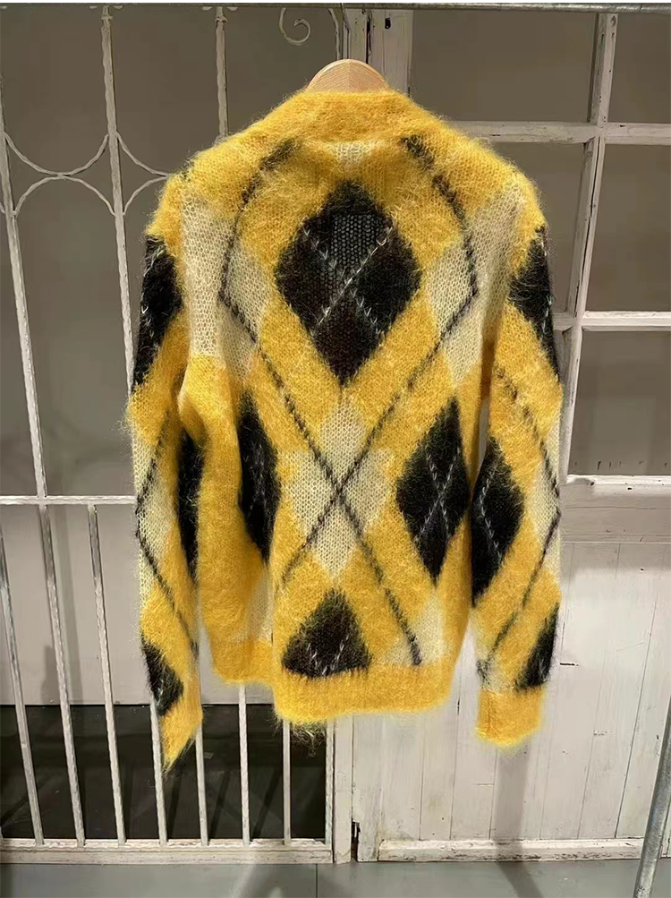 Mohair Knitted Sweater Detail View