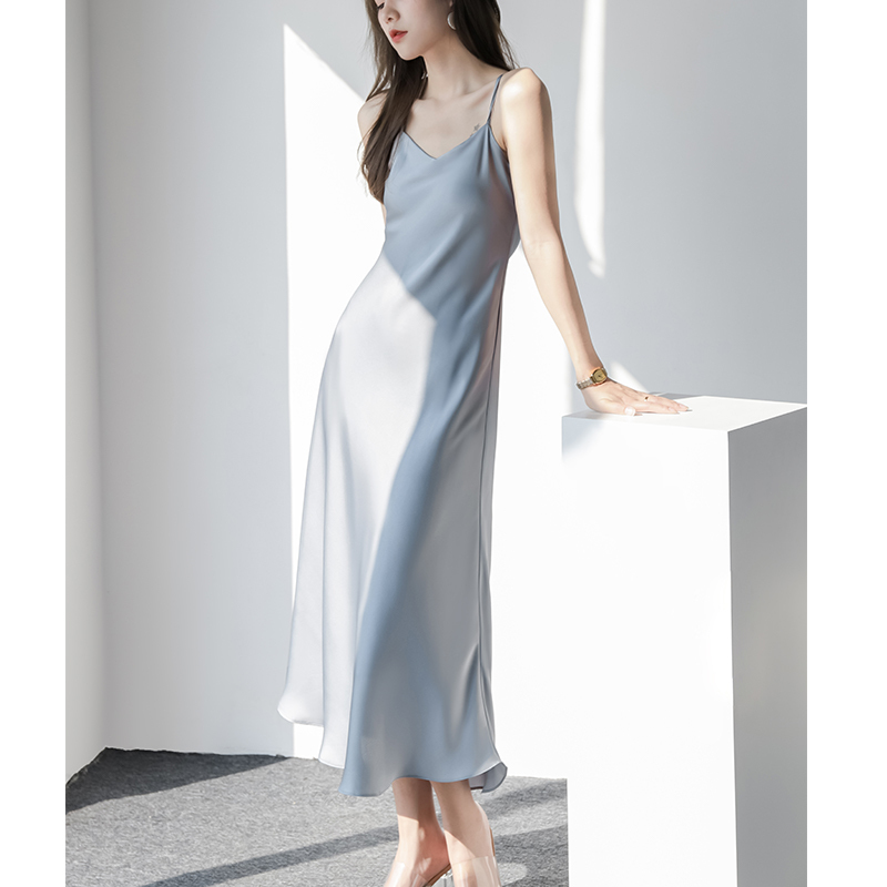 【Star Product - Special Offer】 Satin Slip Dress for Women, 45-Degree Bias Cut, Sexy and Elegant Dress