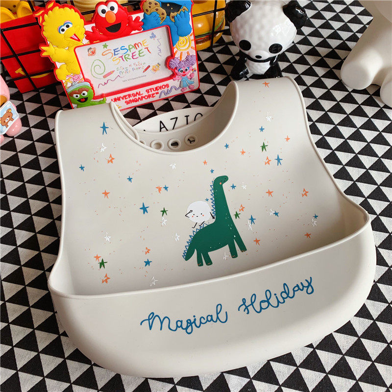 Baby eats around silicone gel and waterproof, baby baby feeding pockets