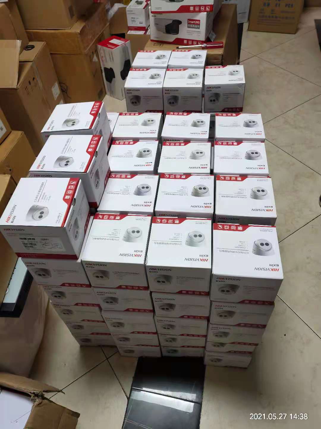 Hikvision DS-2CD1321D-I HD 2 million dome network camera infrared surveillance lens 1080P