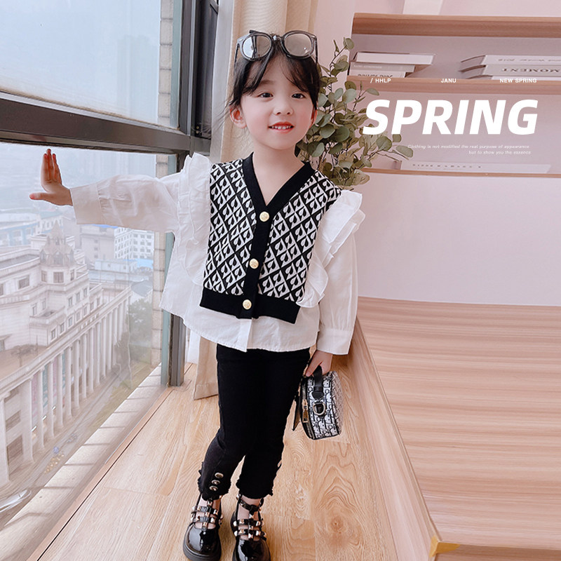 Girls' shirts 2022 Han and Han Liangliang Spring loaded with new children suit blouses The foreign Han prints the spring and autumn surges
