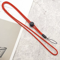 Висящий шеи-красный