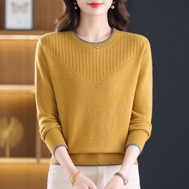 Chunzhu Shijia 100% Pure Wool Sweater for Women, New Spring and Autumn Round Neck Sweater, Loose Color-Blocked Knitted Base Shirt for Mothers